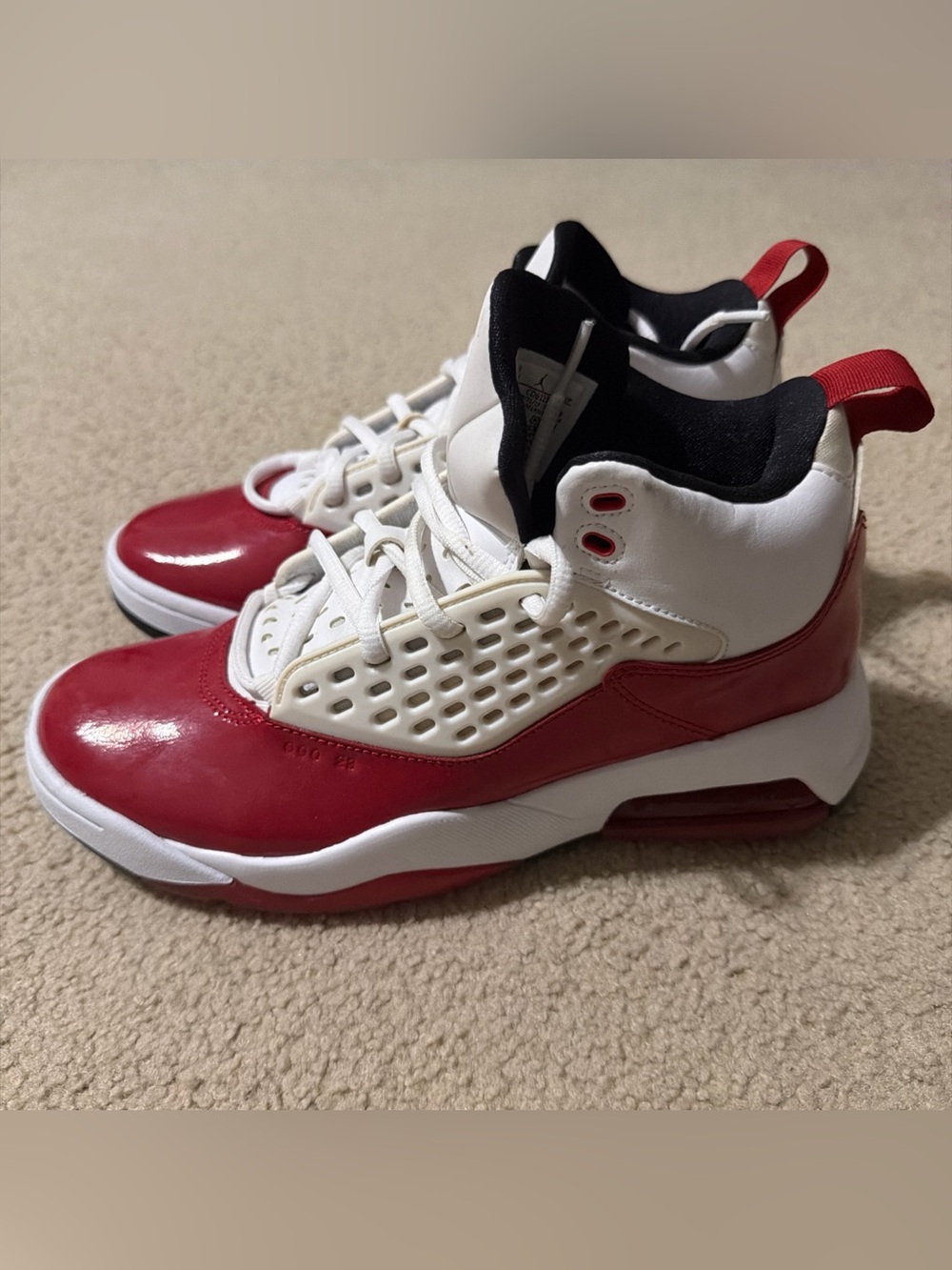 Air Jordan Size 6.5 Maxin 200 (GS) Youth Shoes Sneakers CD6123-106 Basketball
